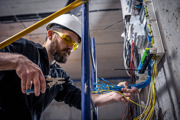 Best Circuit Breaker Repair  in Rockford, IL